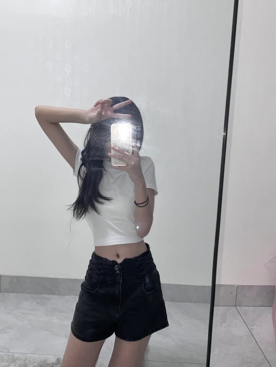 AI暴利新风口！闲鱼卖提示词，小白月入过万，操作简单到哭！